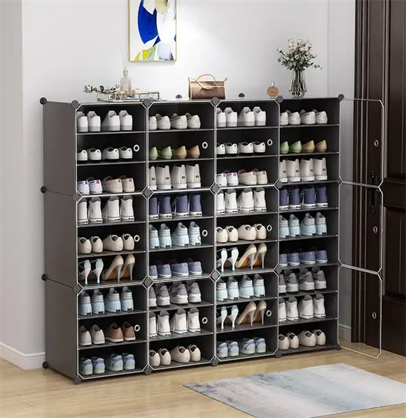 Plastic shoe rack